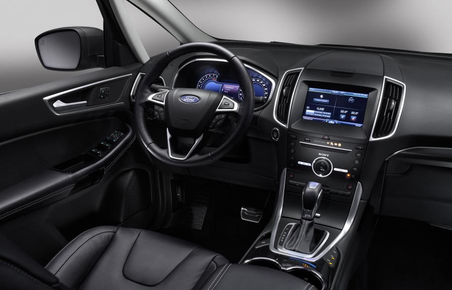  Ford S-Max S 2015 года  (фото 3 из 3)